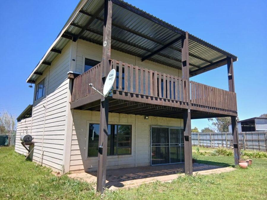 5 Bedroom Property for Sale in Quaggafontein Free State